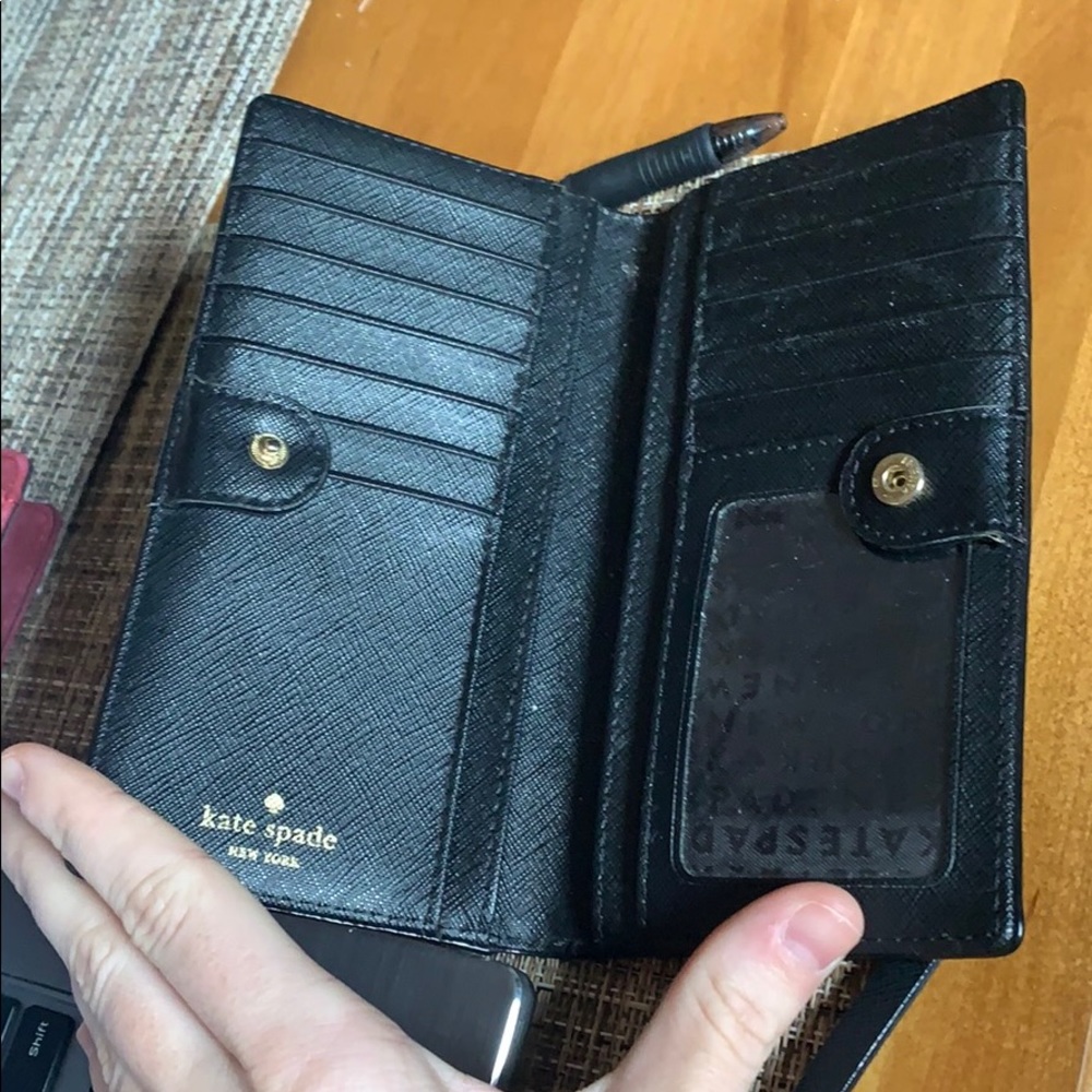 Kate spade wallet - Picture 2 of 3